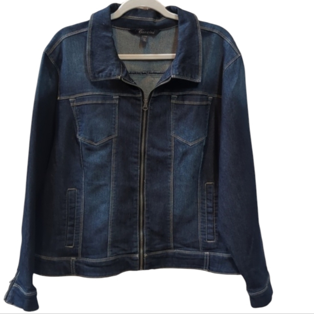 Baccini, zip up dark wash denim jacket. Size 22/24W